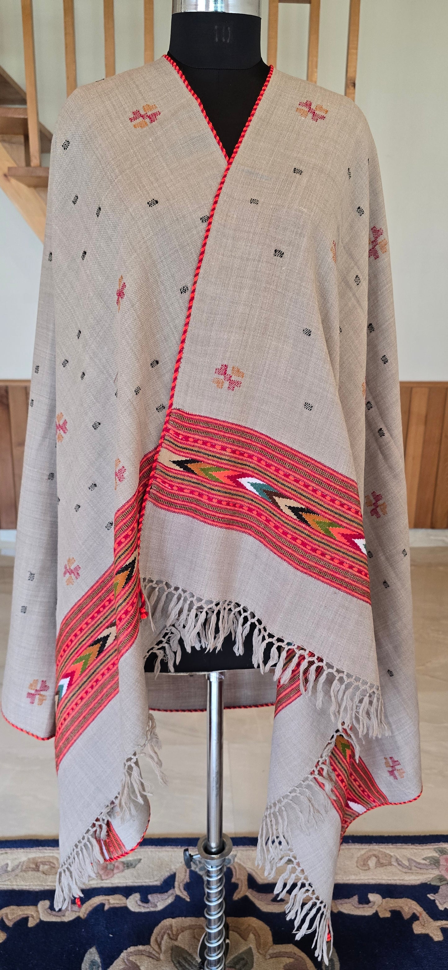 Shawl – Kullu Single Patti Floral – Gray – Wool