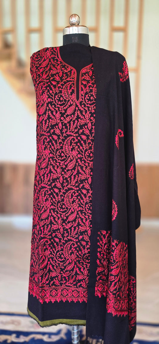 Unstitched - Woollen Suit with Stole