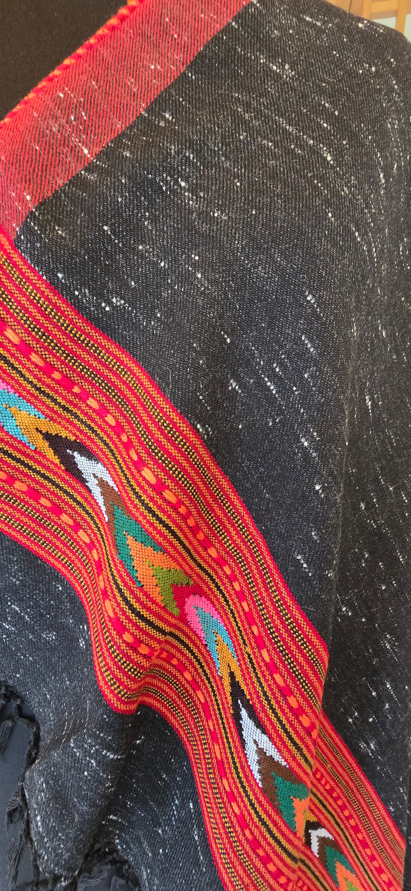 Shawl – Kullu Single Patti – Black – Wool