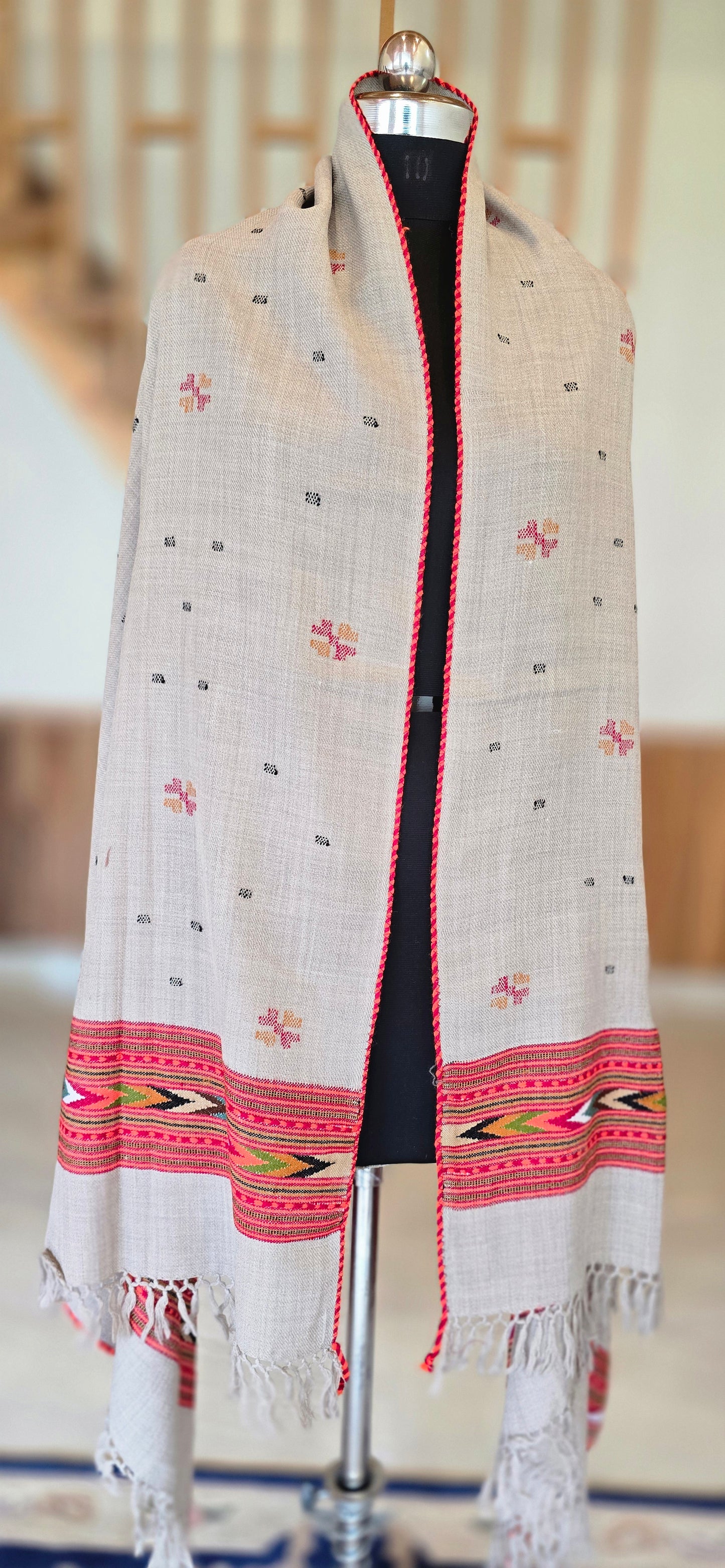 Shawl – Kullu Single Patti Floral – Gray – Wool