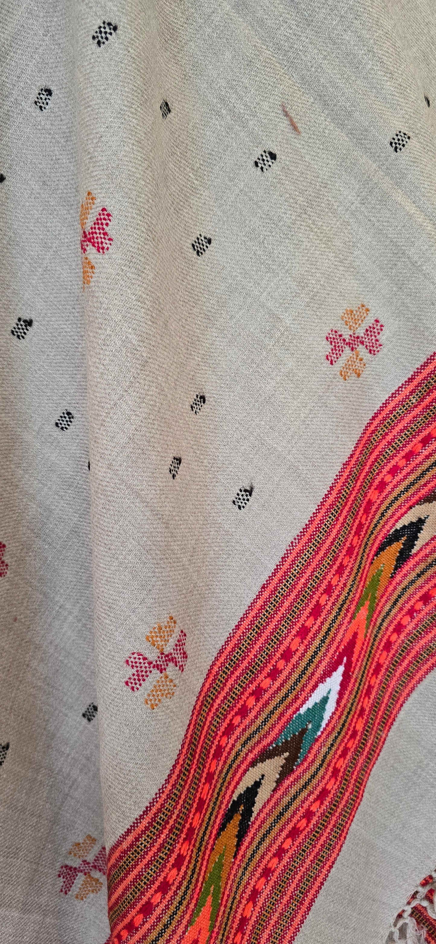 Shawl – Kullu Single Patti Floral – Gray – Wool