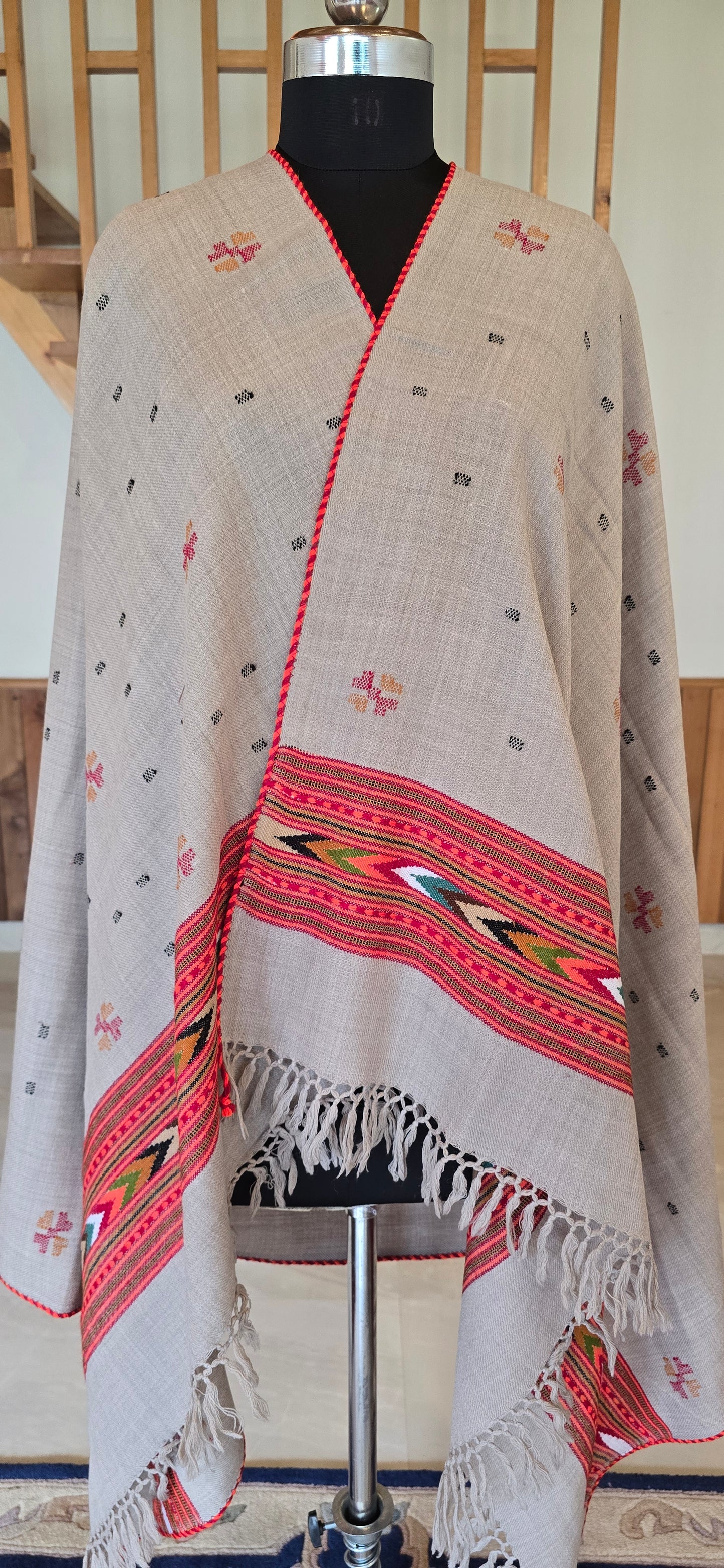 Shawl – Kullu Single Patti Floral – Gray – Wool