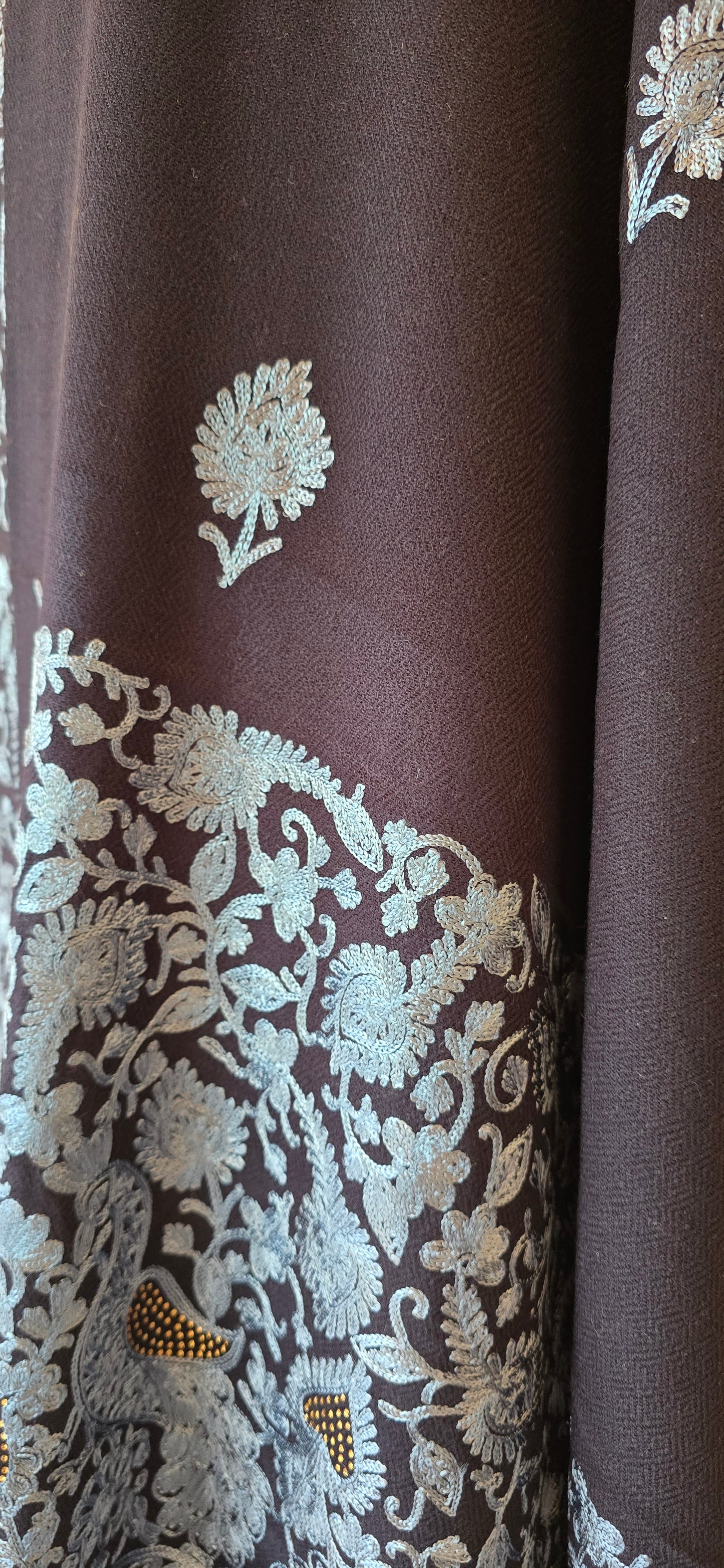 Unstitched - Woollen Suit with Stole