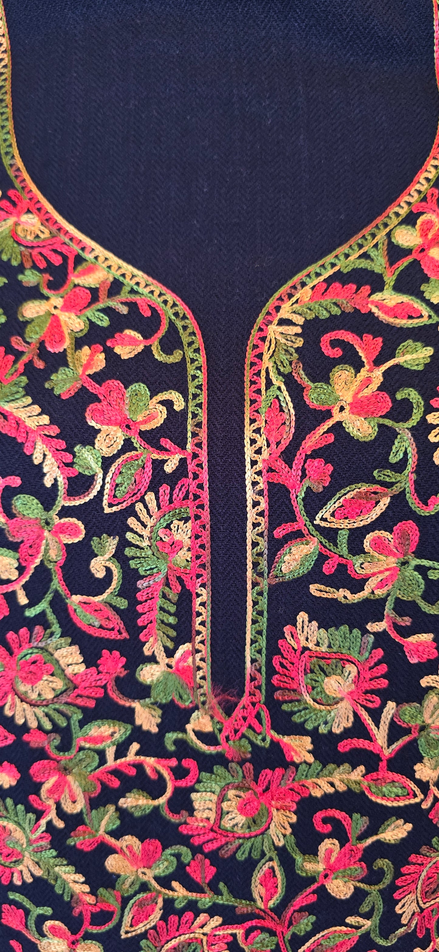 Unstitched - Woollen Suit with Stole