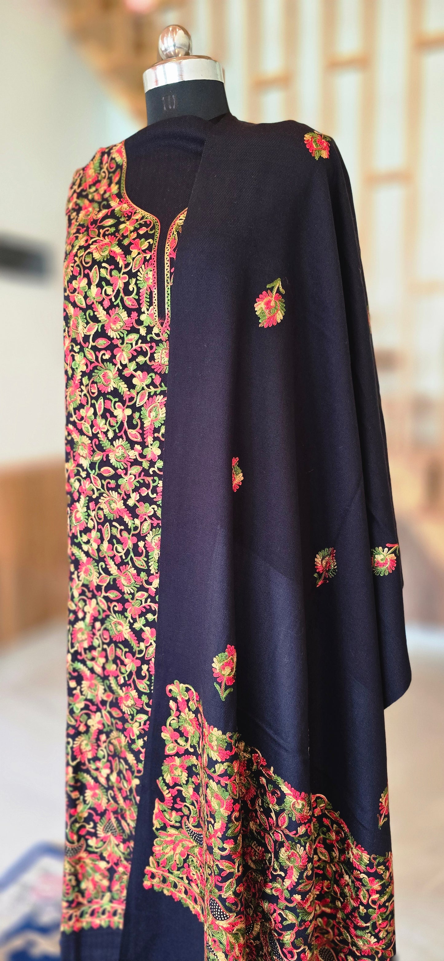 Unstitched - Woollen Suit with Stole