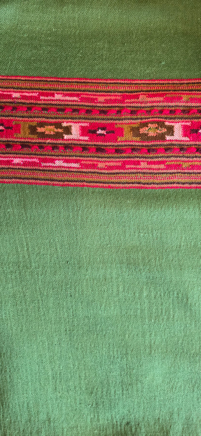 Wool Stole – Timeless Comfort - Green