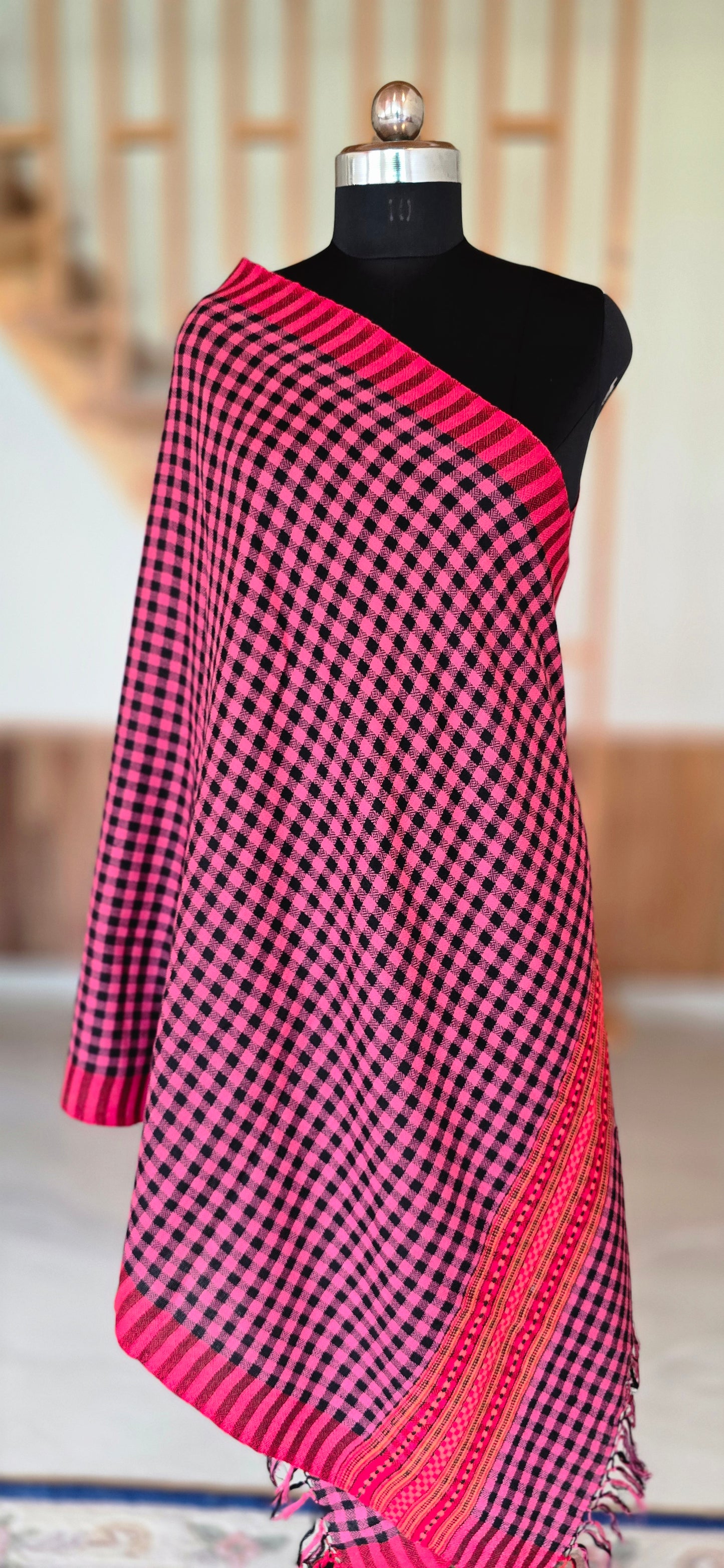 Woolen Kullu Stole - Check Pattern - Pink